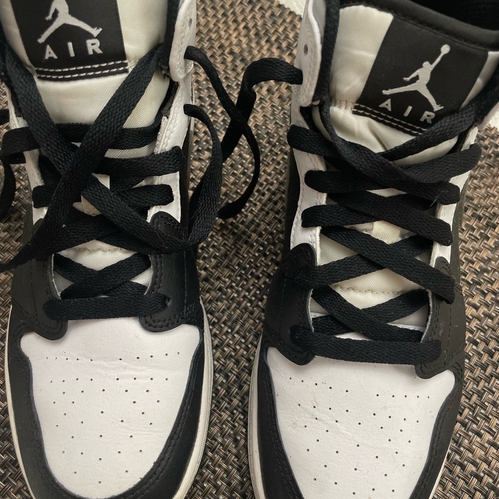 Nike Air Jordan 1 Low Black White Gray Leather Sneaker